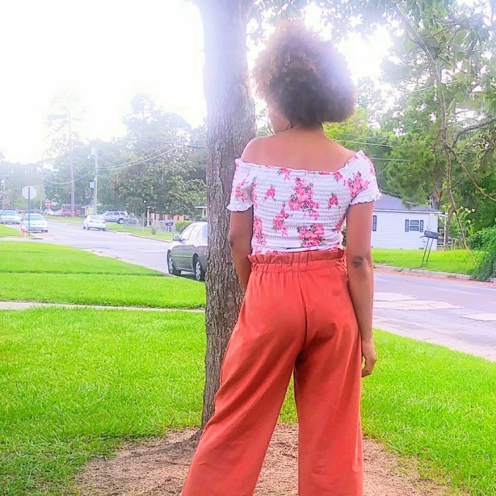 Womens Crop Pants - Picture 4 of 5